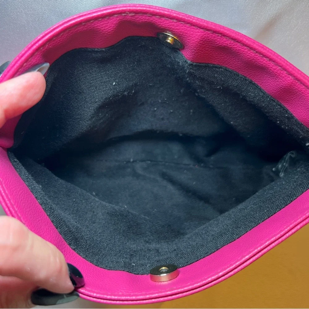 Victoria's Secret Fuchsia‎ Cosmetic Bag with Tassel